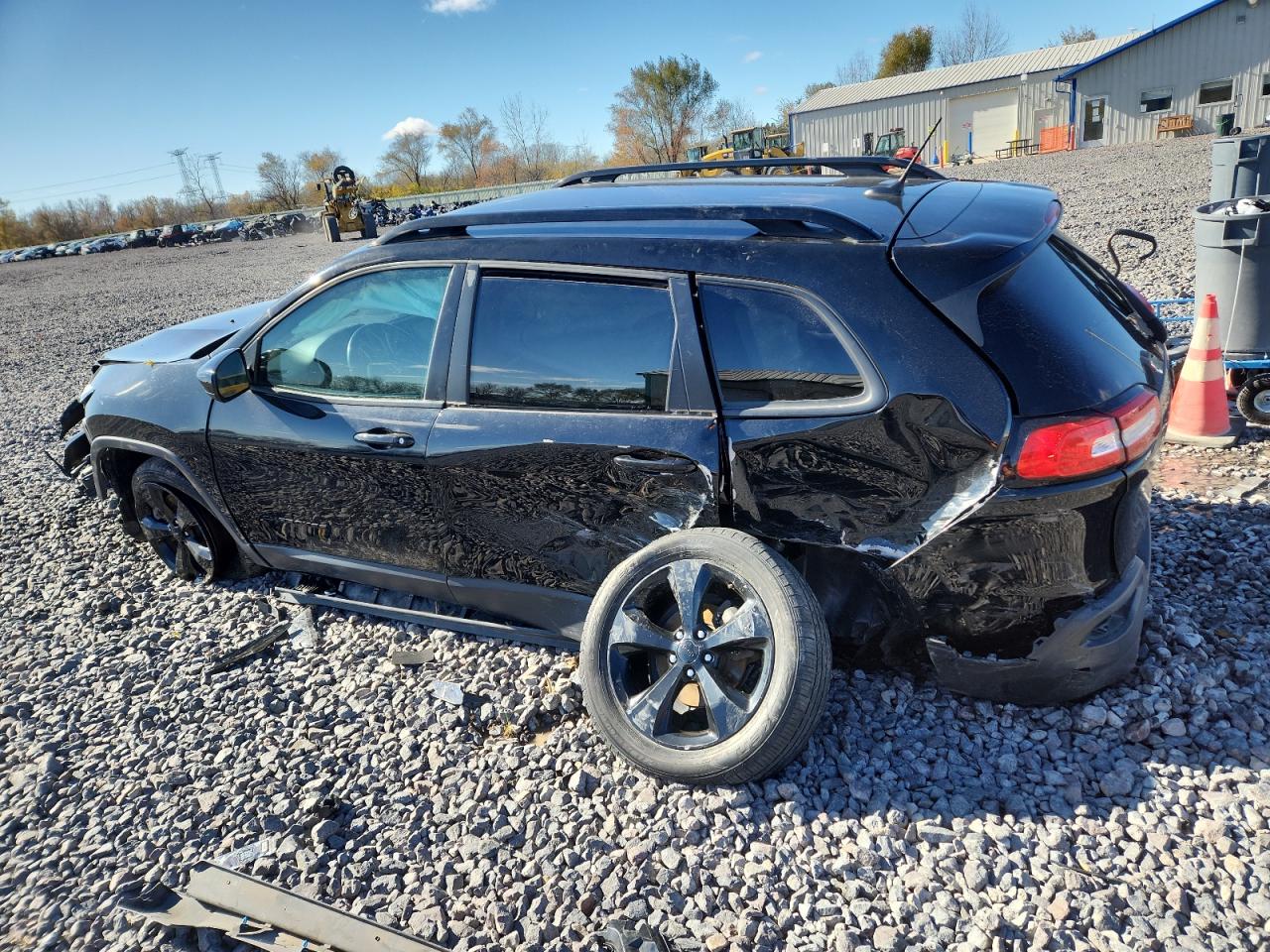 2018 JEEP CHEROKEE LATITUDE photo 2