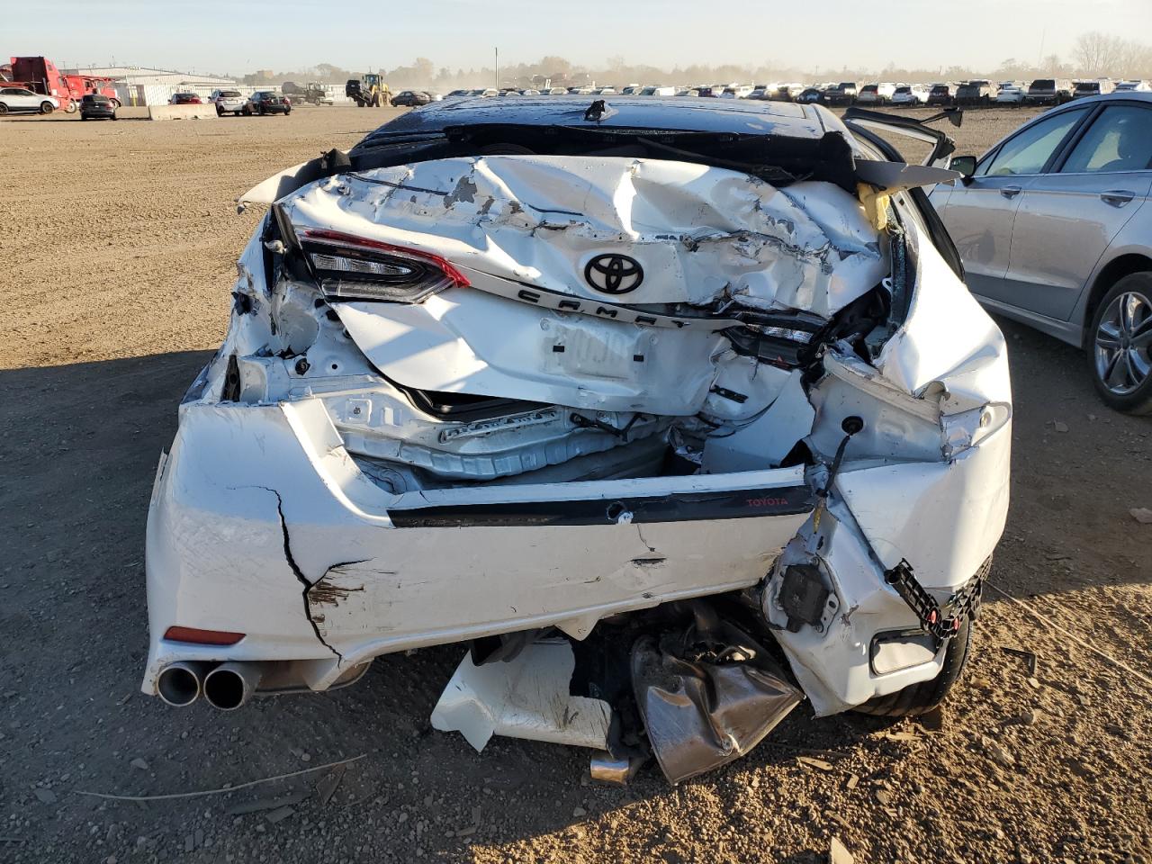 2021 TOYOTA CAMRY XSE photo 11