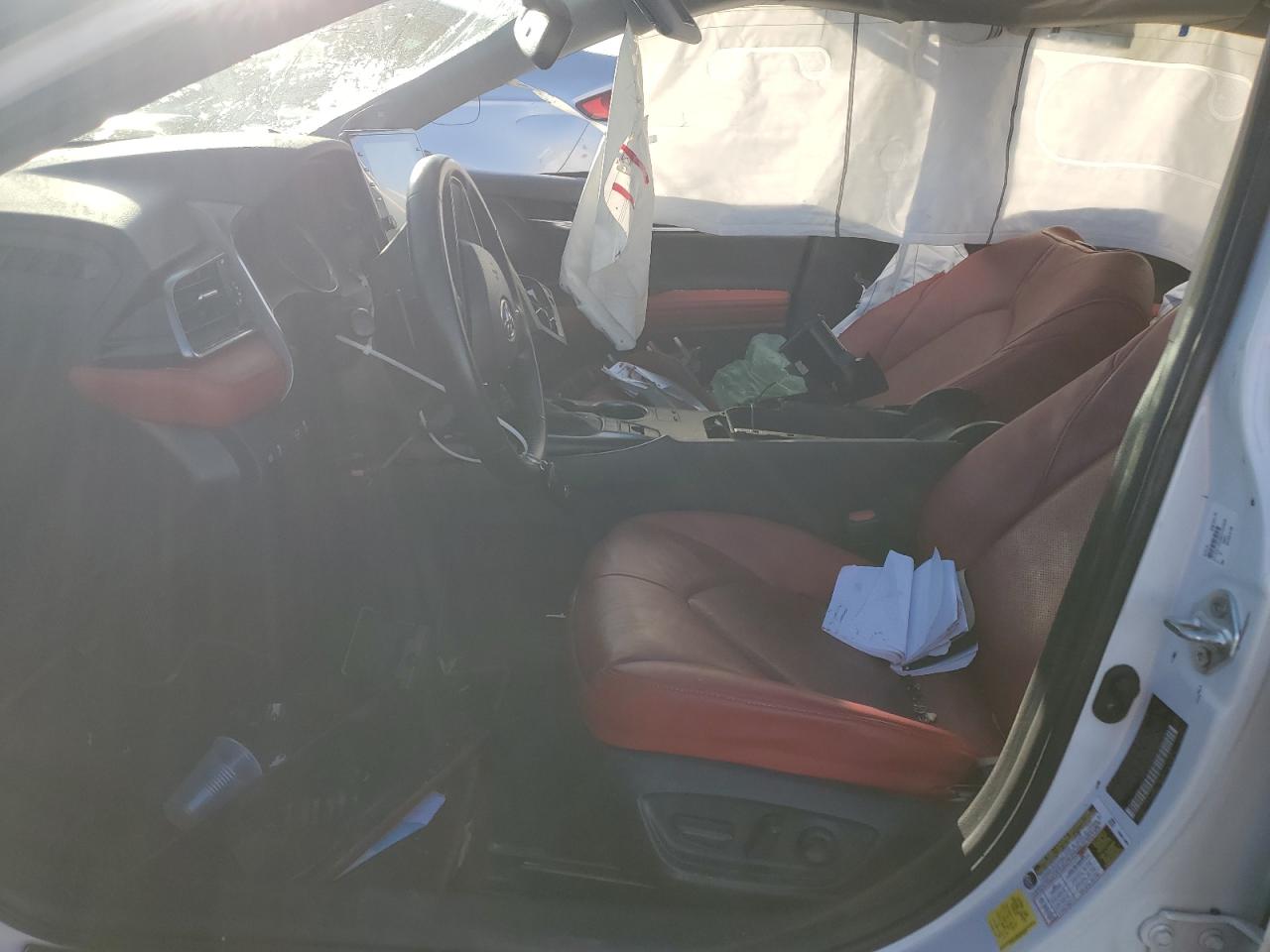2021 TOYOTA CAMRY XSE photo 13