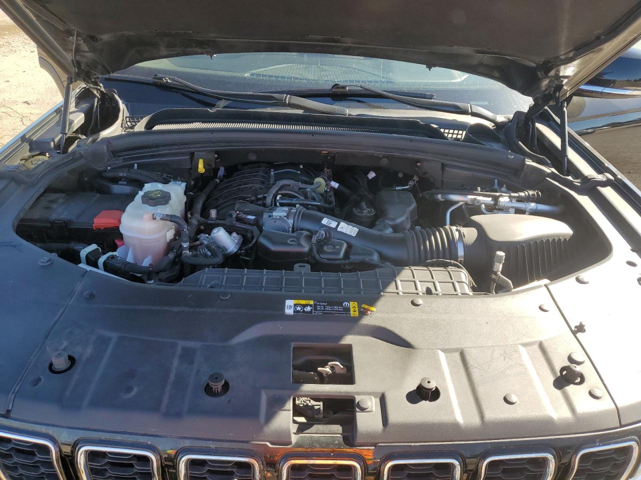 2022 JEEP GRAND CHEROKEE L LIMITED photo 23