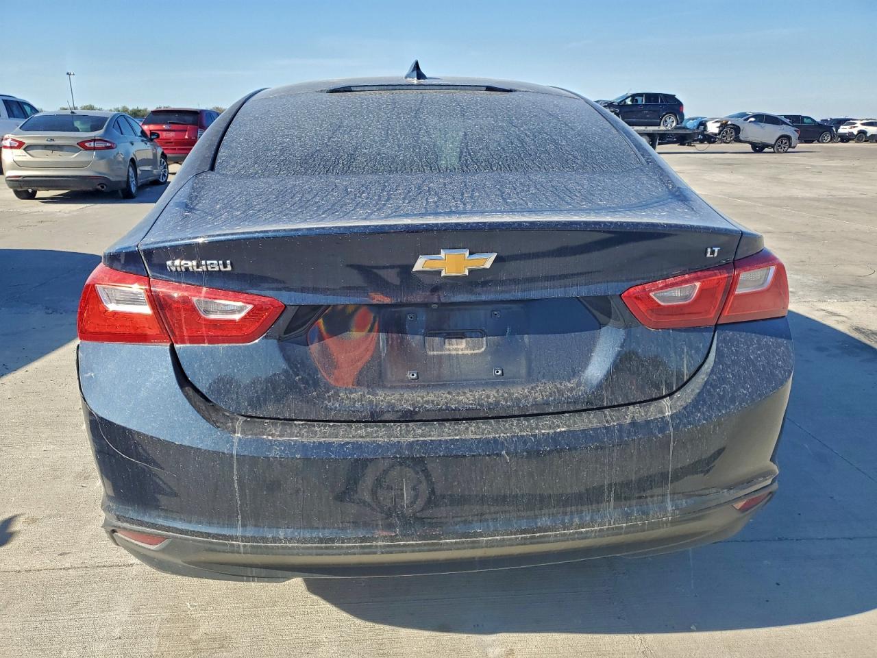 2016 CHEVROLET MALIBU LT photo 11