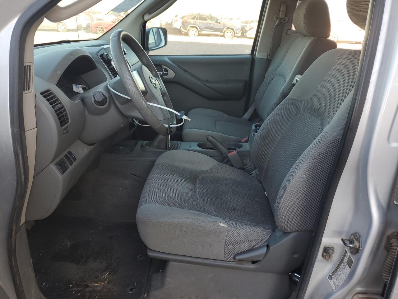 2009 NISSAN FRONTIER SE V6 photo 13