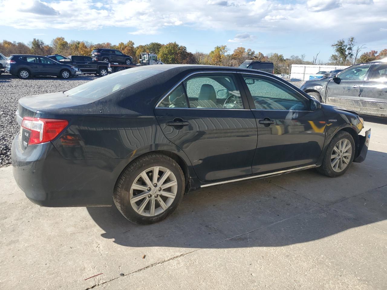 2012 TOYOTA CAMRY HYBRID photo 3