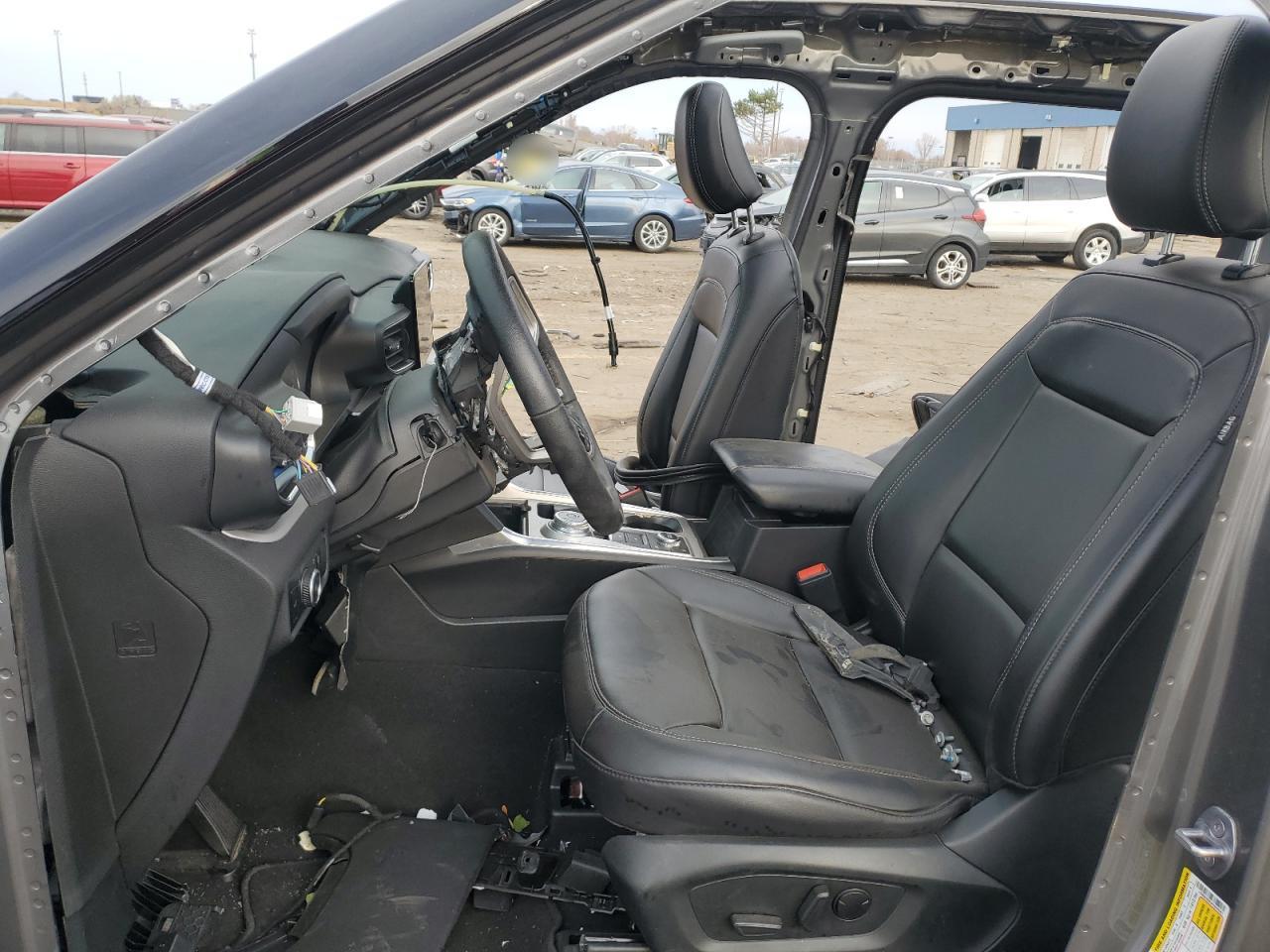 2023 FORD EXPLORER XLT photo 19