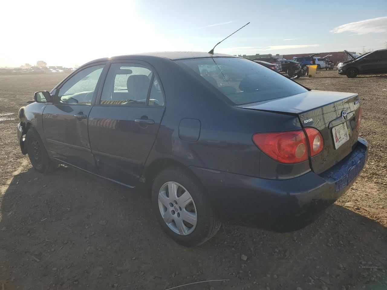 2005 TOYOTA COROLLA CE photo 3