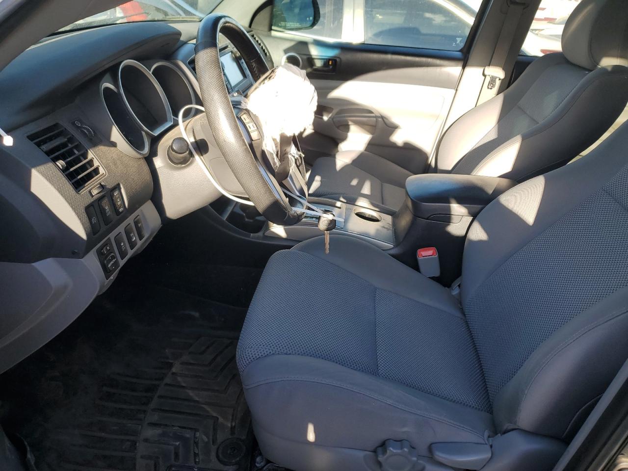 2012 TOYOTA TACOMA DOUBLE CAB photo 13