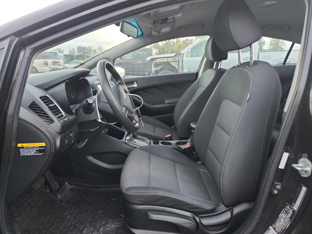 2018 KIA FORTE LX photo 19
