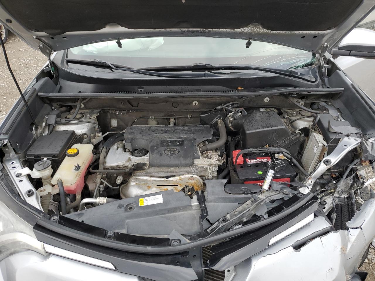 2016 TOYOTA RAV4 XLE photo 12