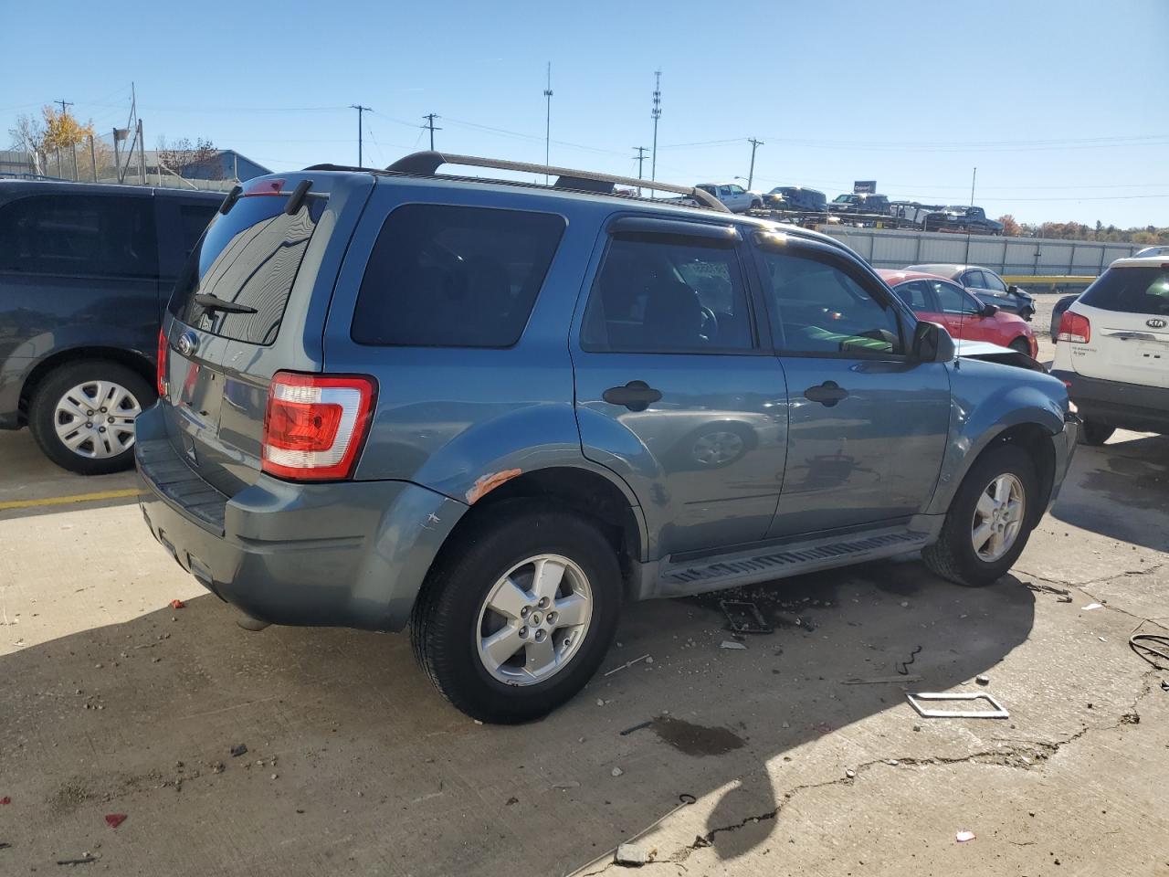 2010 FORD ESCAPE XLT photo 7