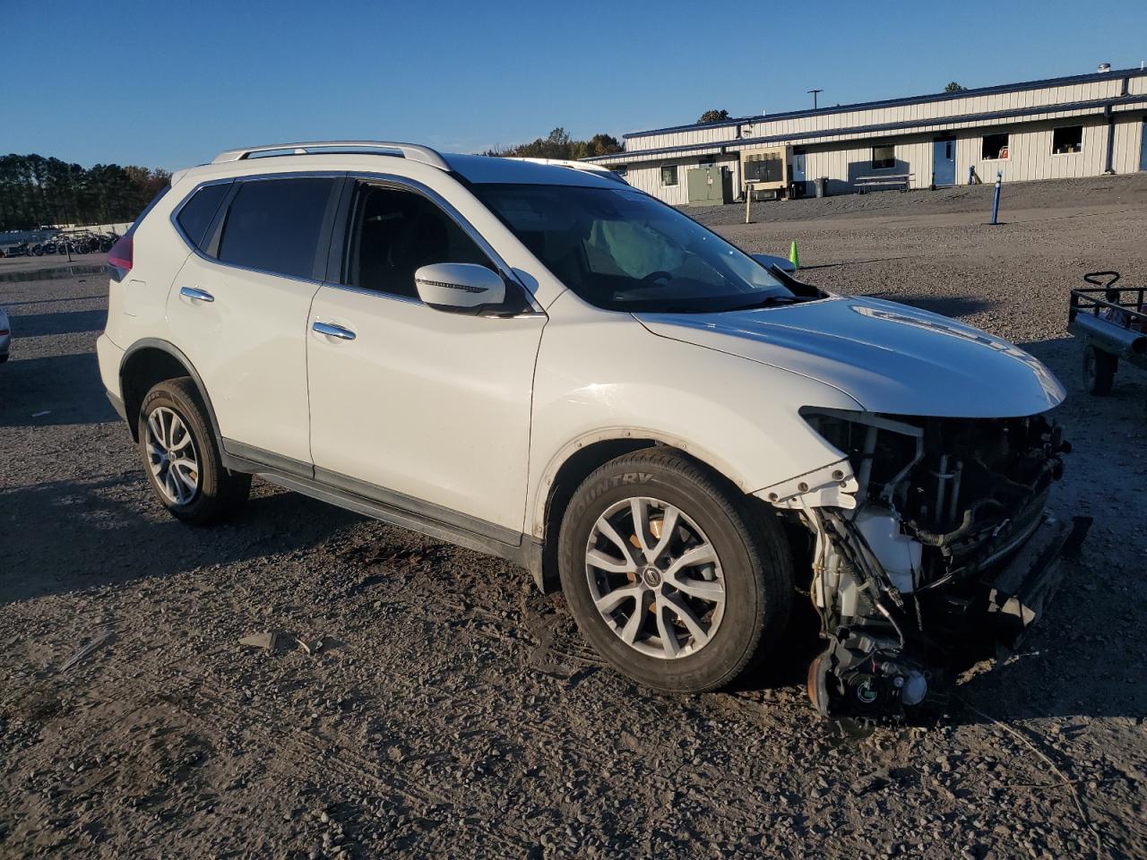 2019 NISSAN ROGUE S photo 4