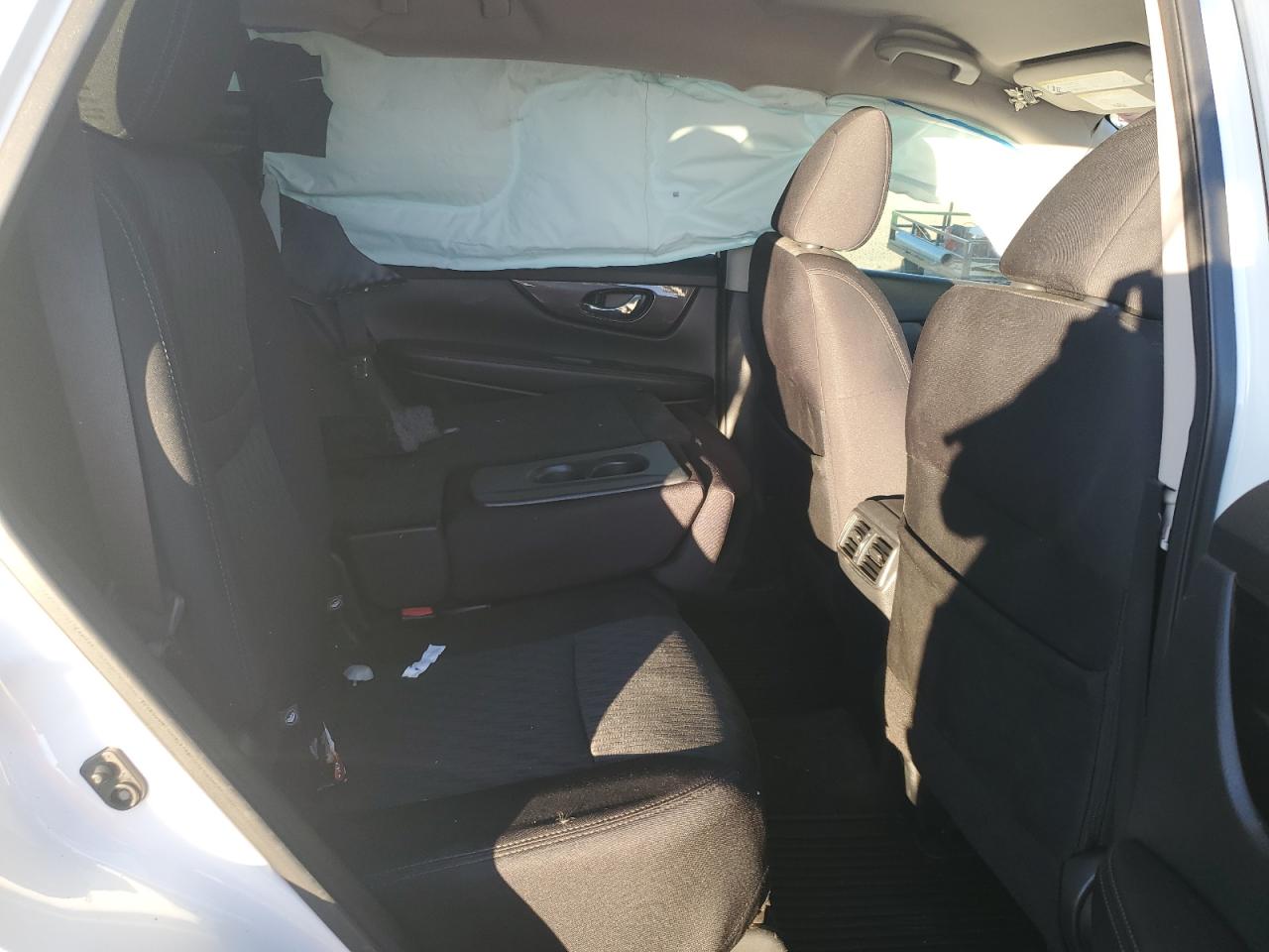 2019 NISSAN ROGUE S photo 11