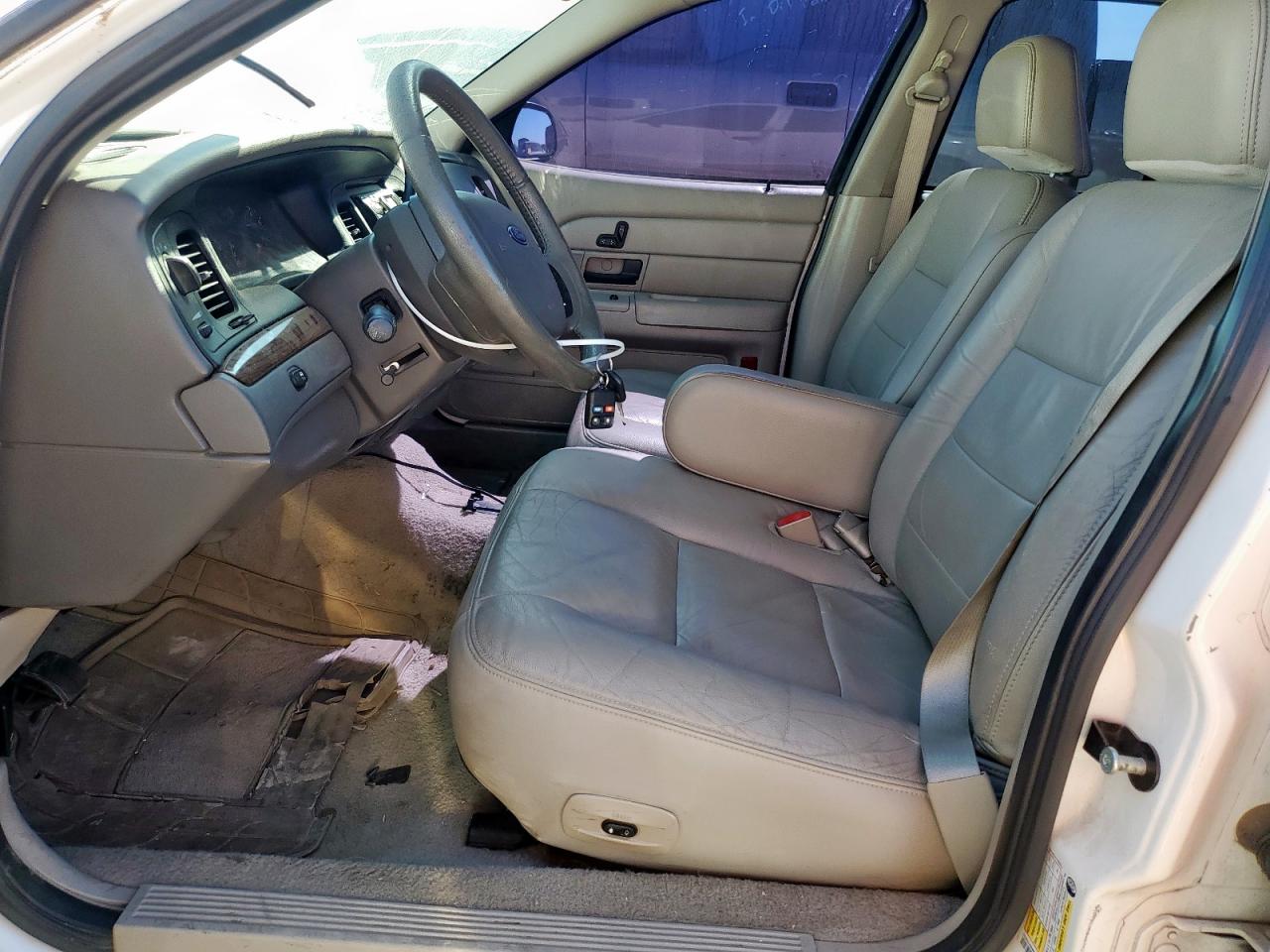 2006 FORD CROWN VICTORIA LX photo 7