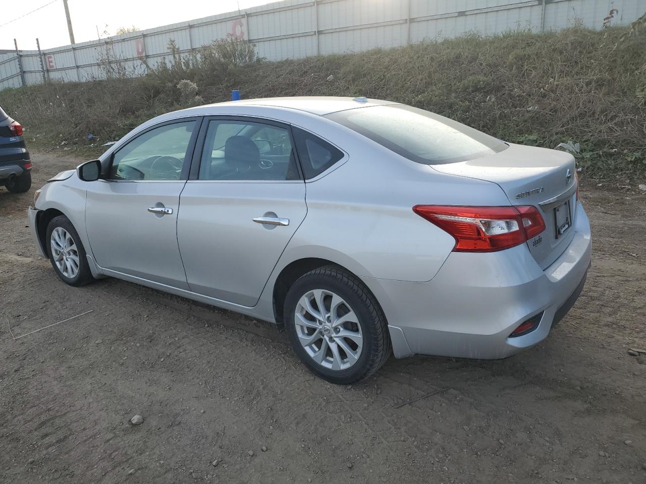 2018 NISSAN SENTRA S photo 3