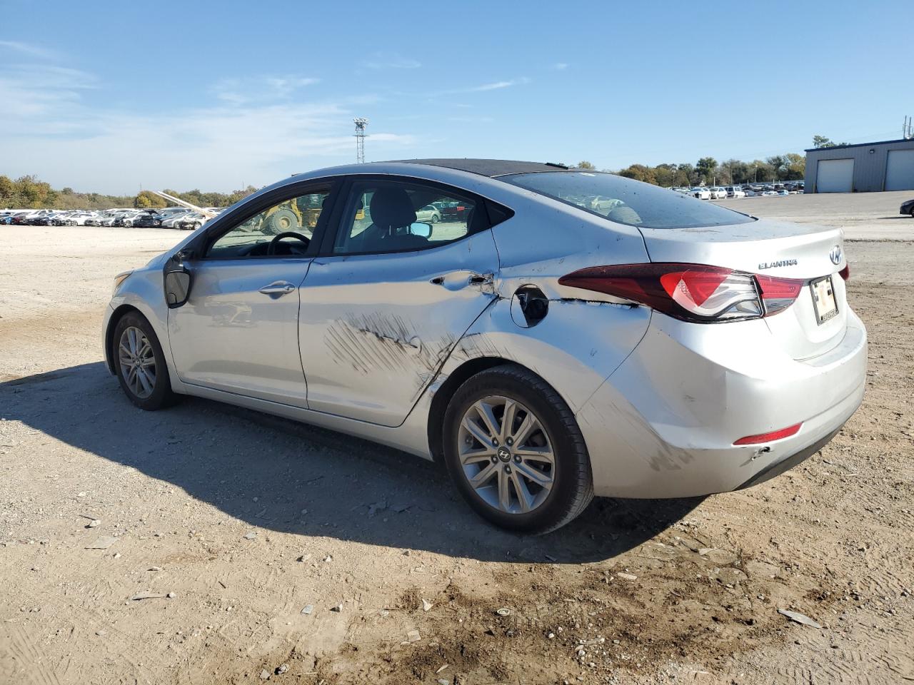 2016 HYUNDAI ELANTRA SE photo 2