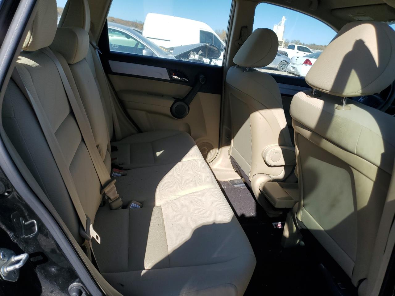 2010 HONDA CR-V LX photo 11
