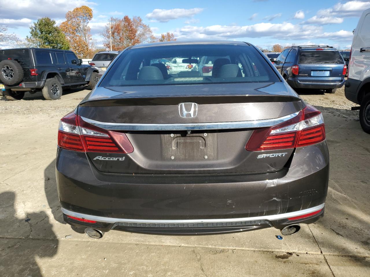 2016 HONDA ACCORD SPORT photo 6