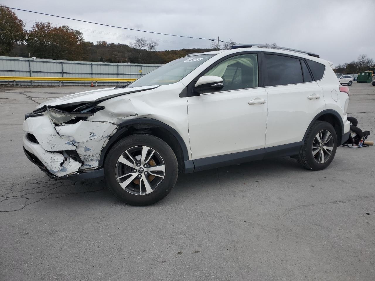 2017 TOYOTA RAV4