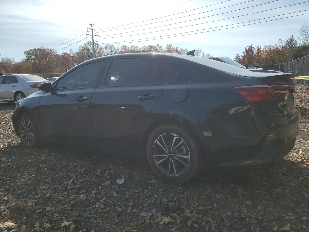 2024 KIA FORTE LX photo 3