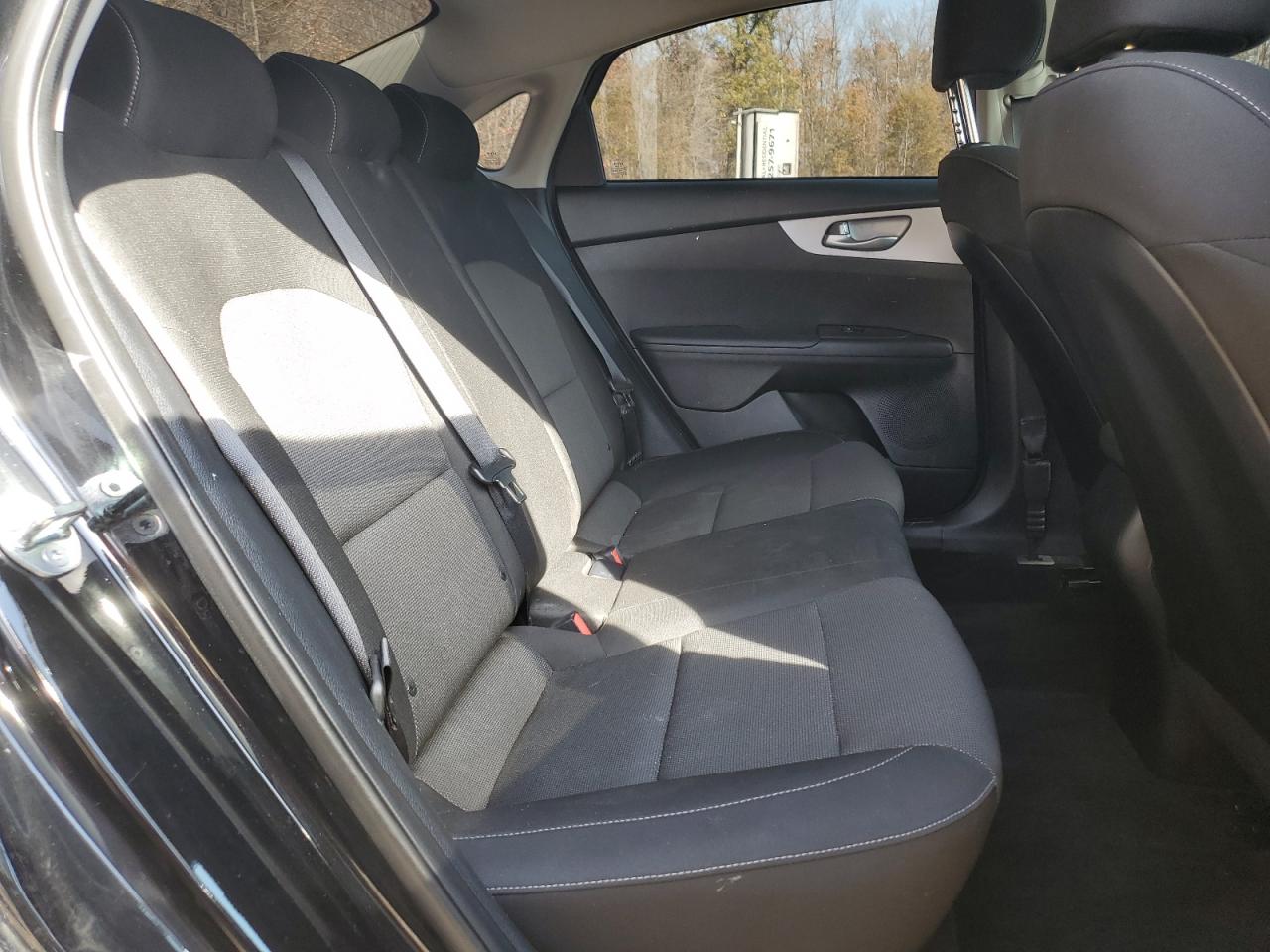 2024 KIA FORTE LX photo 19