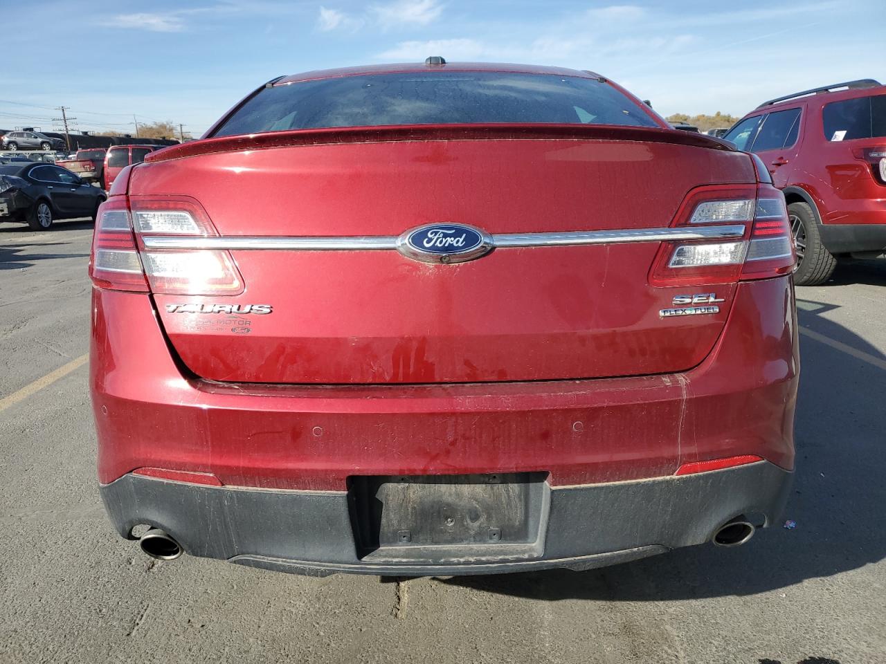 2015 FORD TAURUS photo 6