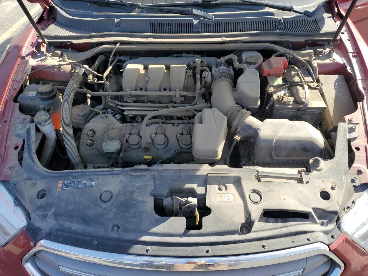 2015 FORD TAURUS photo 11