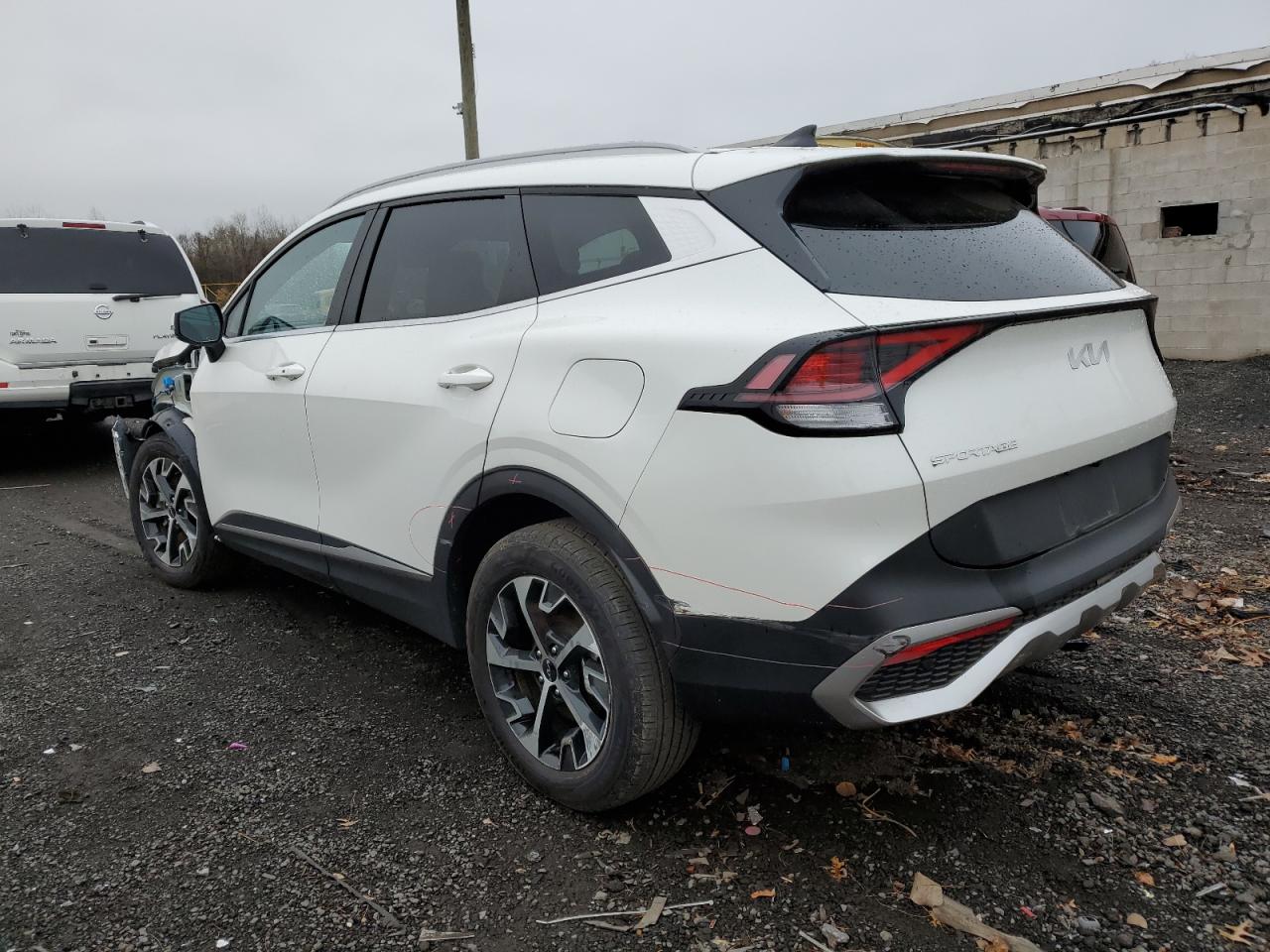 2023 KIA SPORTAGE EX photo 2