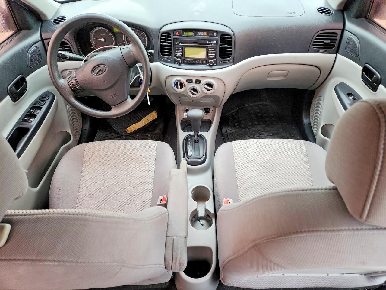 2009 HYUNDAI ACCENT GLS photo 8