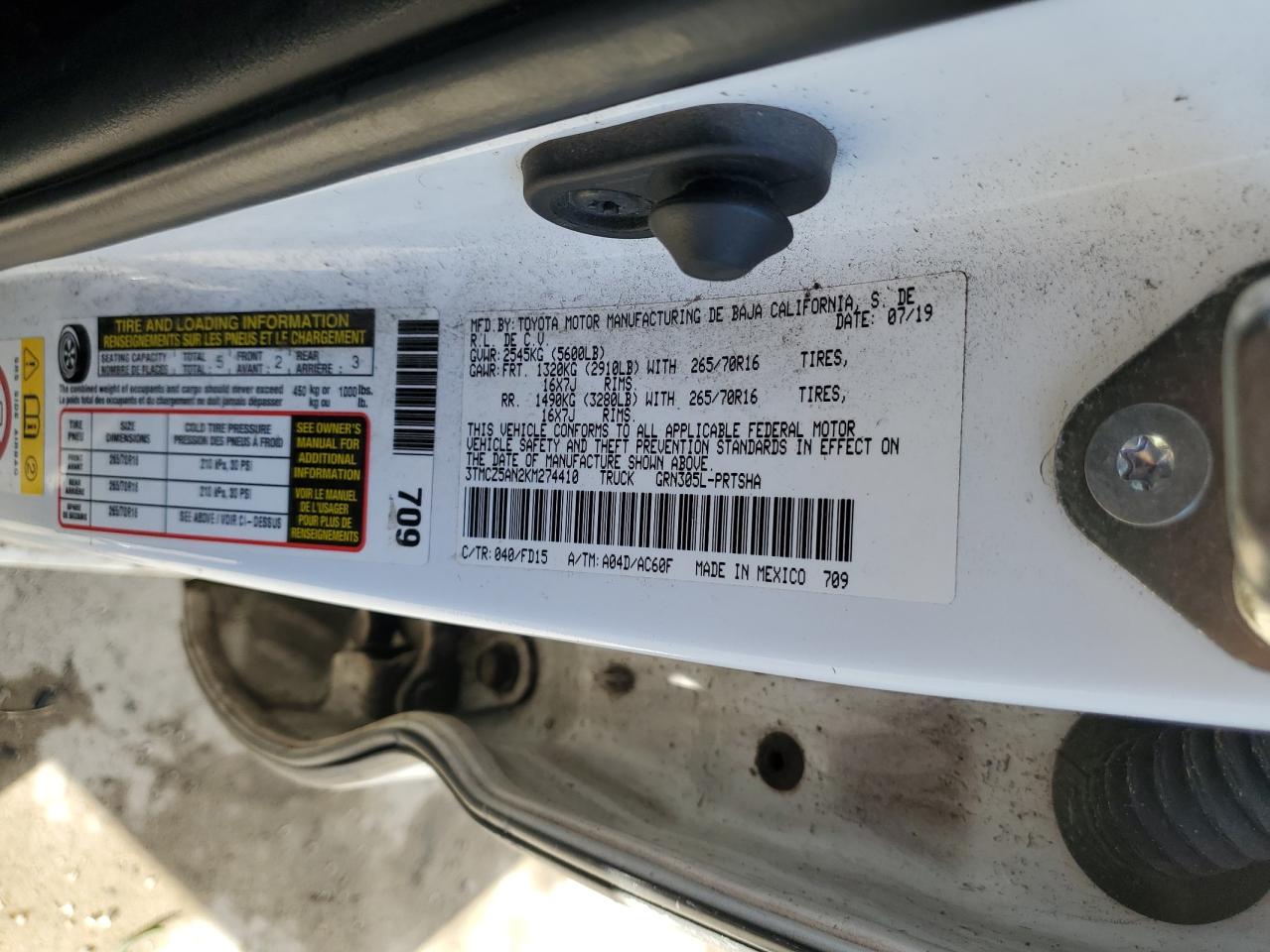 2019 TOYOTA TACOMA TRD OFF-ROAD photo 56