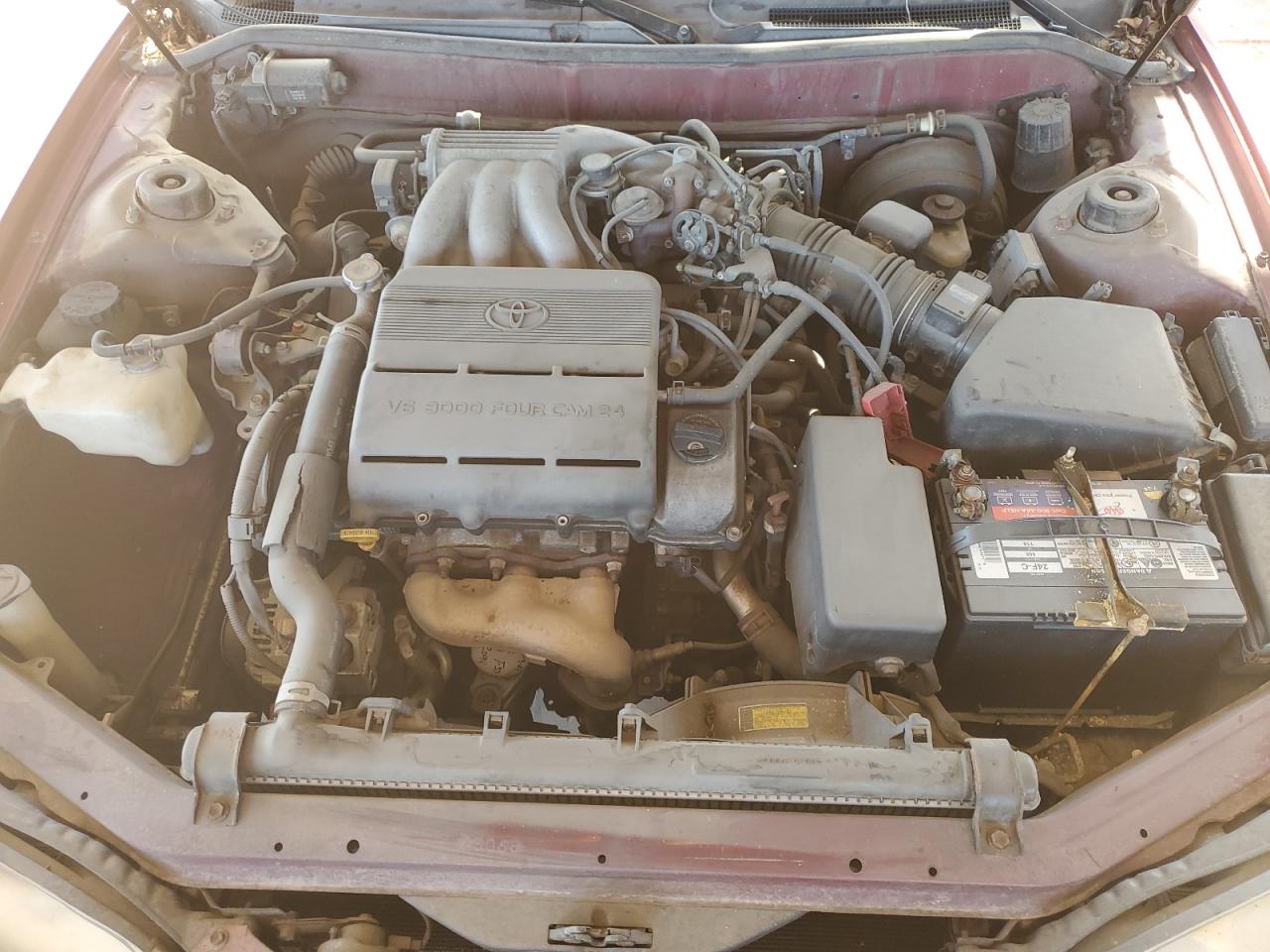 1995 TOYOTA CAMRY LE photo 31