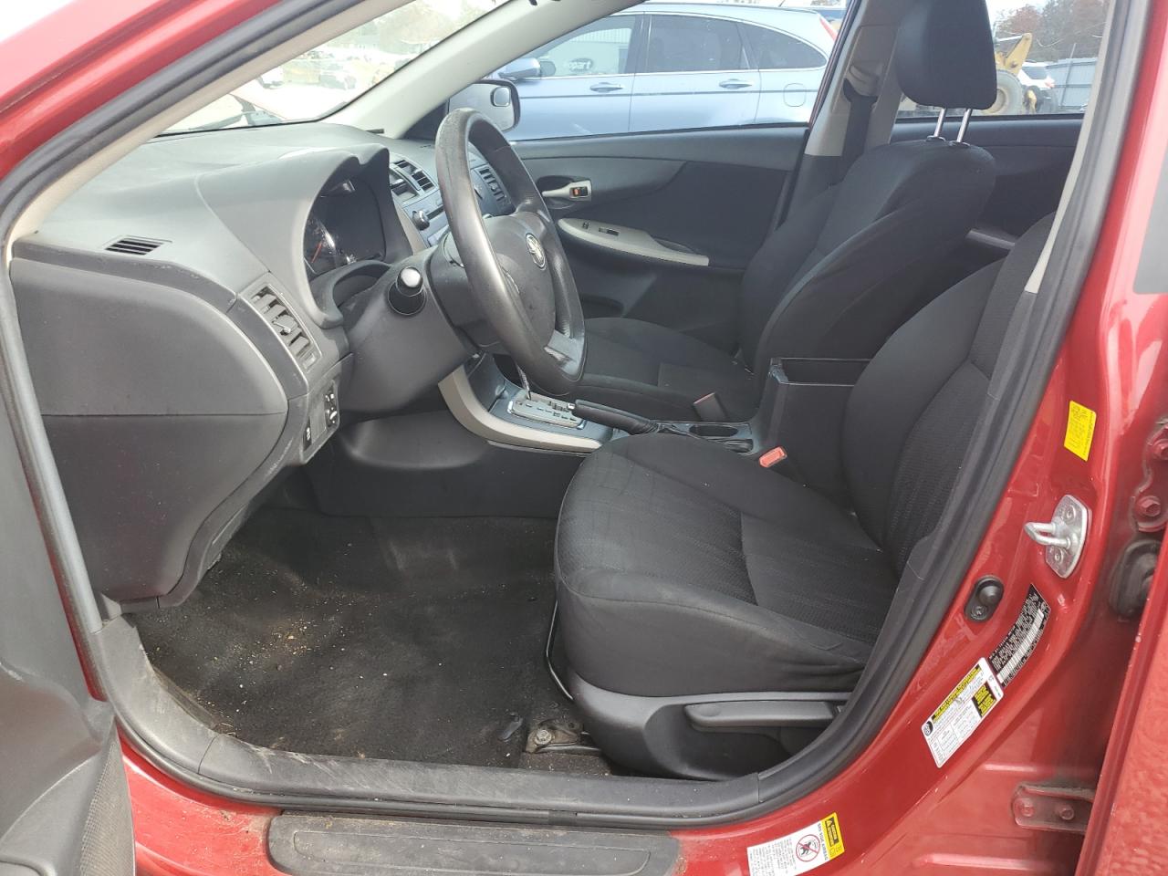 2011 TOYOTA COROLLA BASE photo 7