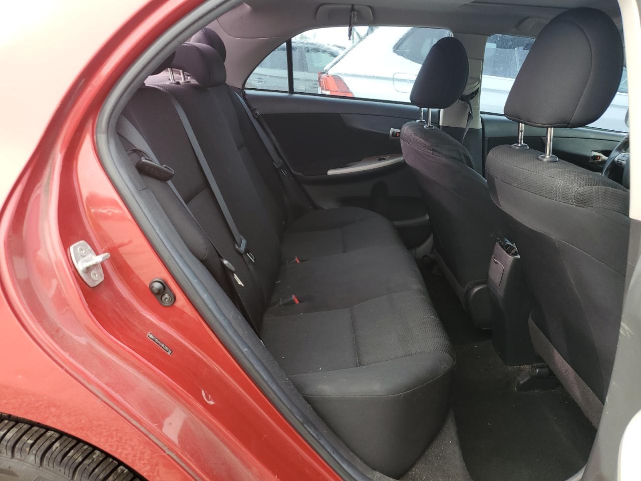 2011 TOYOTA COROLLA BASE photo 10