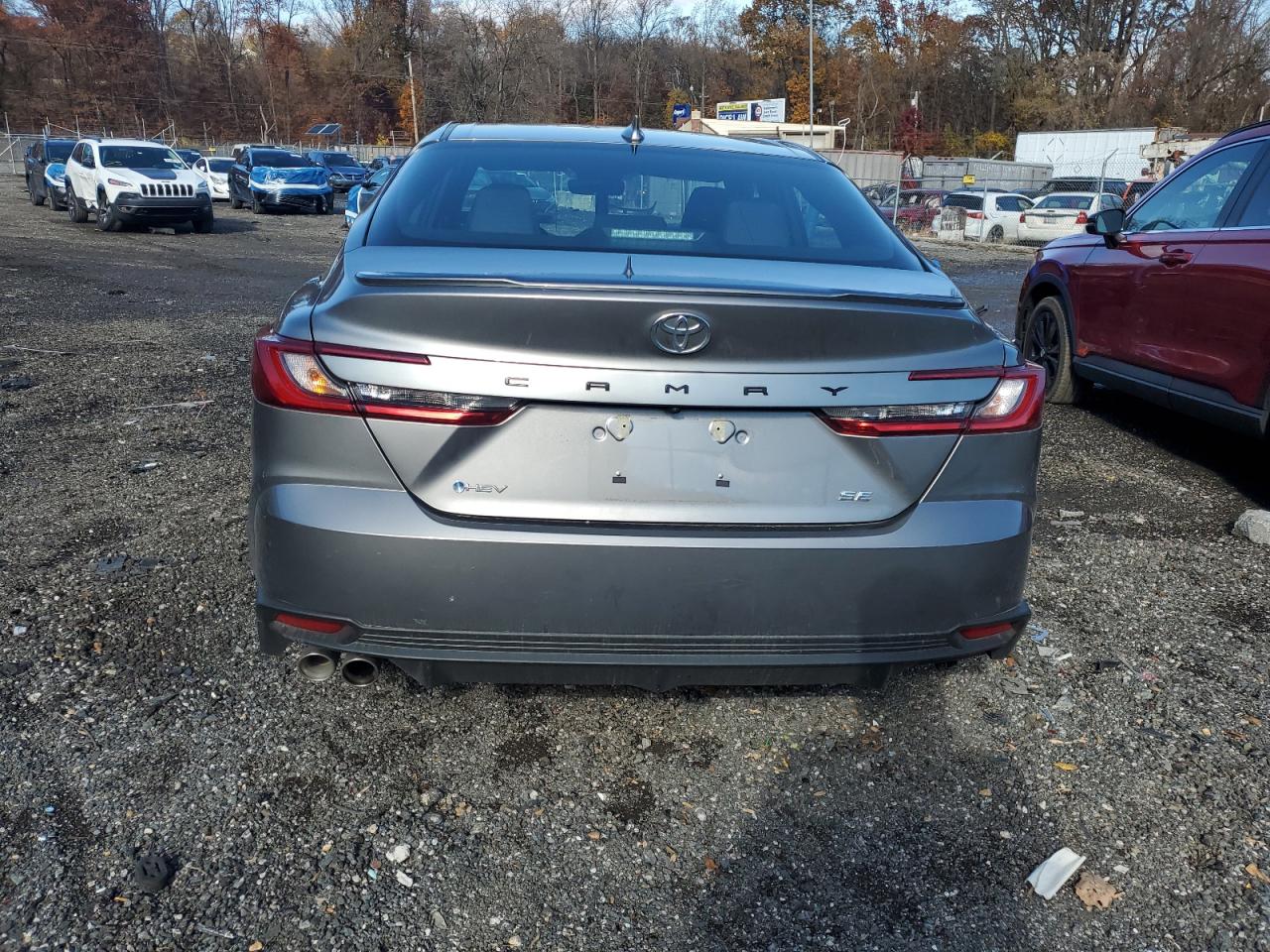 2025 TOYOTA CAMRY XSE photo 16