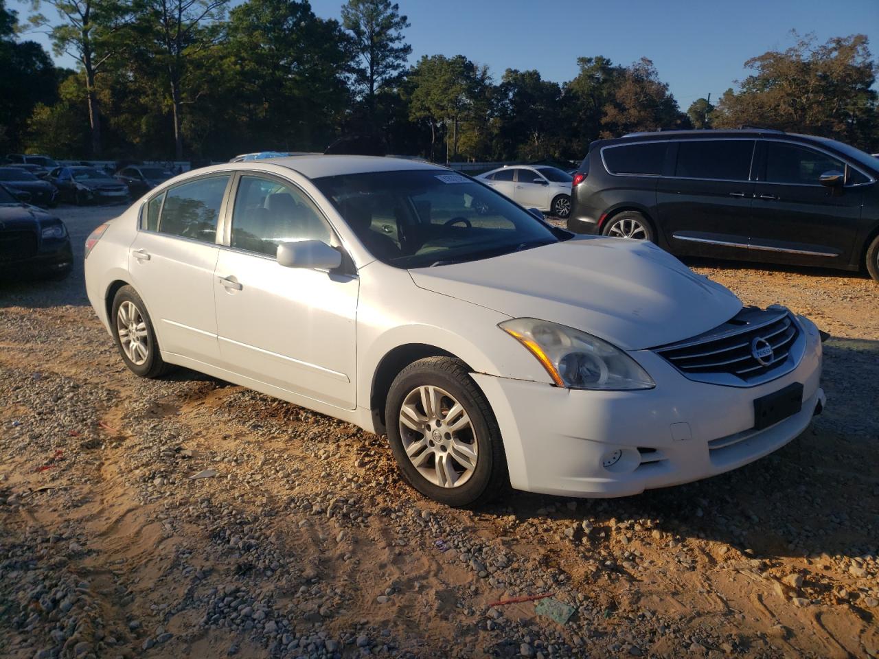 2011 NISSAN ALTIMA BASE photo 4