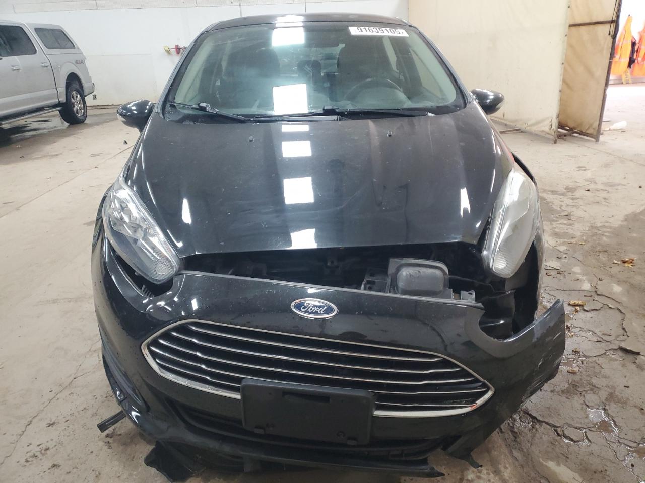 2015 FORD FIESTA SE photo 5