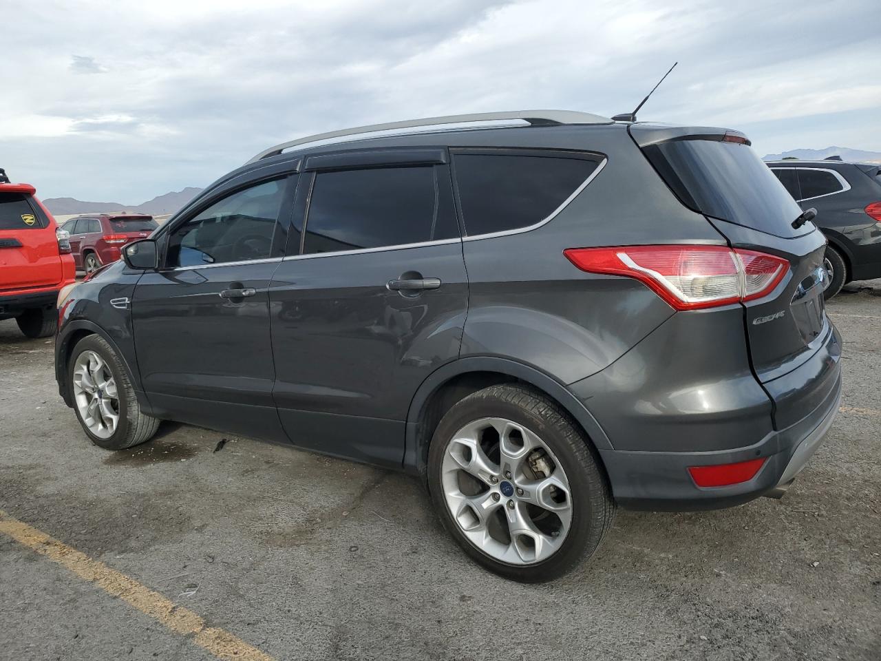 2015 FORD ESCAPE TITANIUM photo 4