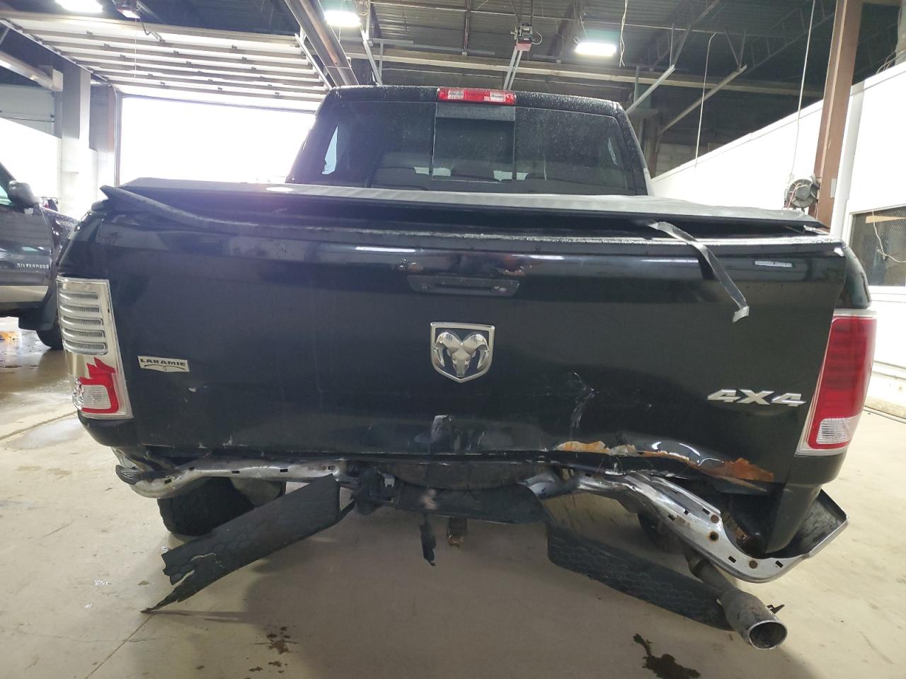 2014 RAM 1500 LARAMIE photo 6
