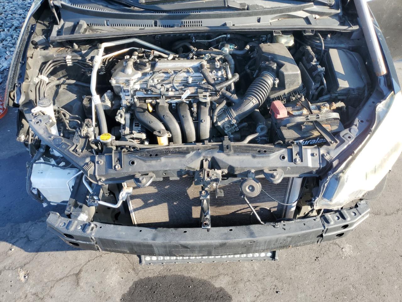 2016 TOYOTA COROLLA L photo 11