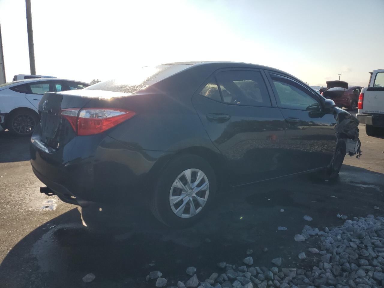 2016 TOYOTA COROLLA L photo 3