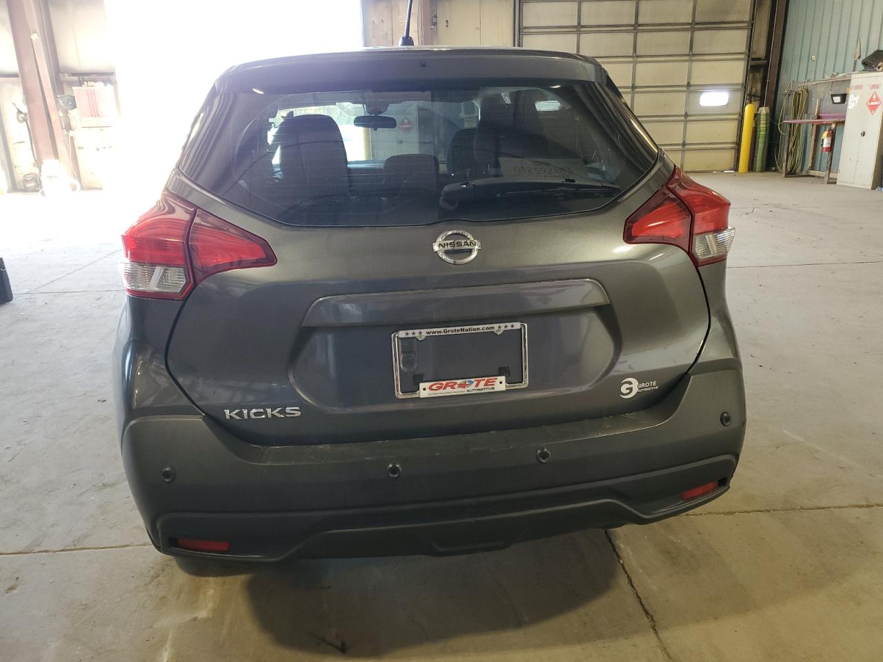 2020 NISSAN KICKS S photo 16