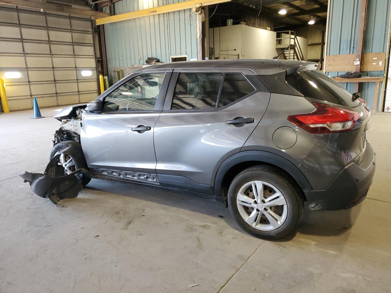 2020 NISSAN KICKS S photo 4