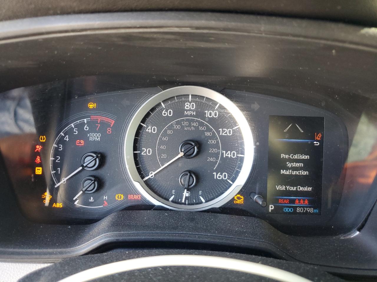 2021 TOYOTA COROLLA LE photo 9