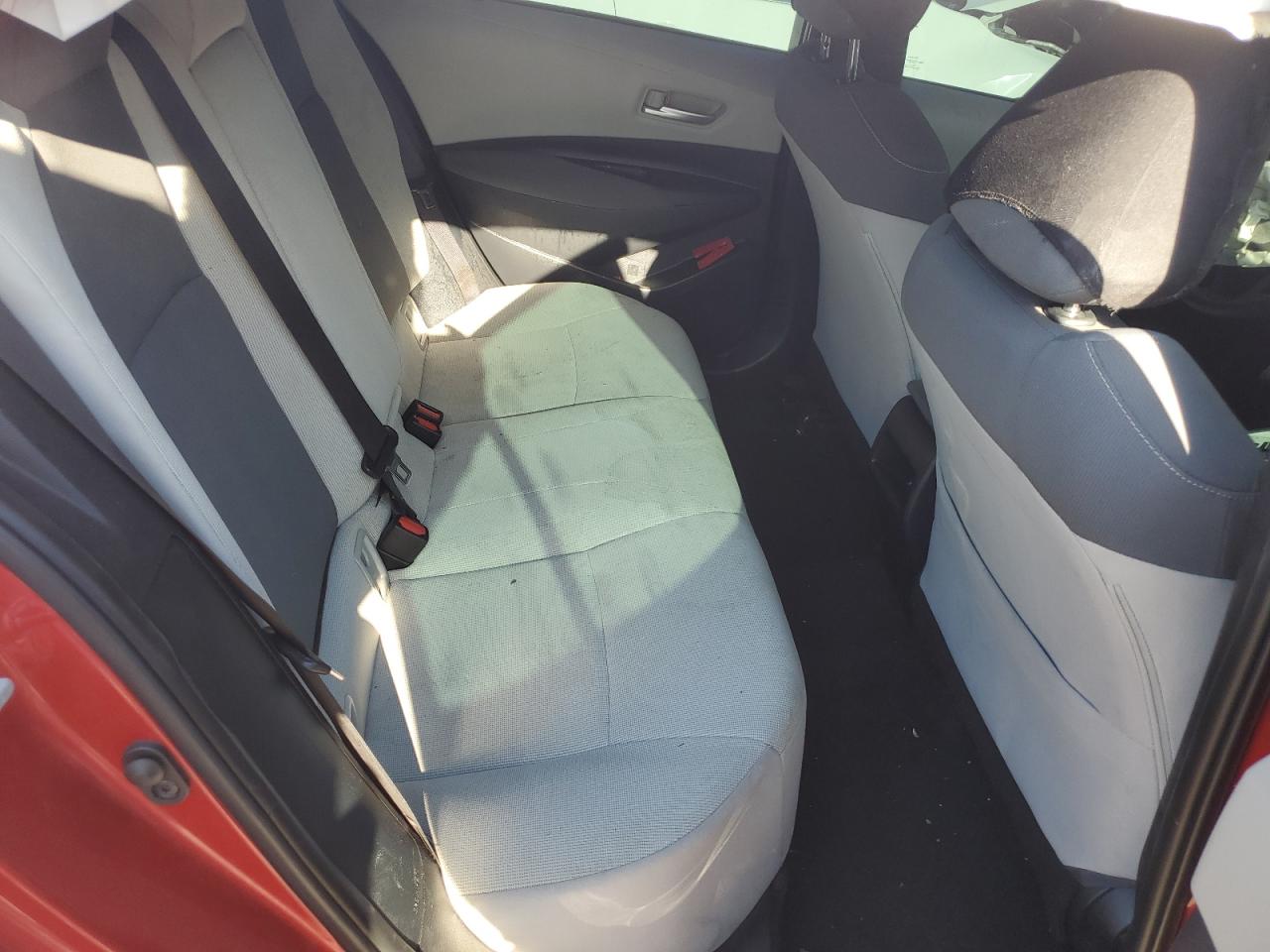 2021 TOYOTA COROLLA LE photo 10