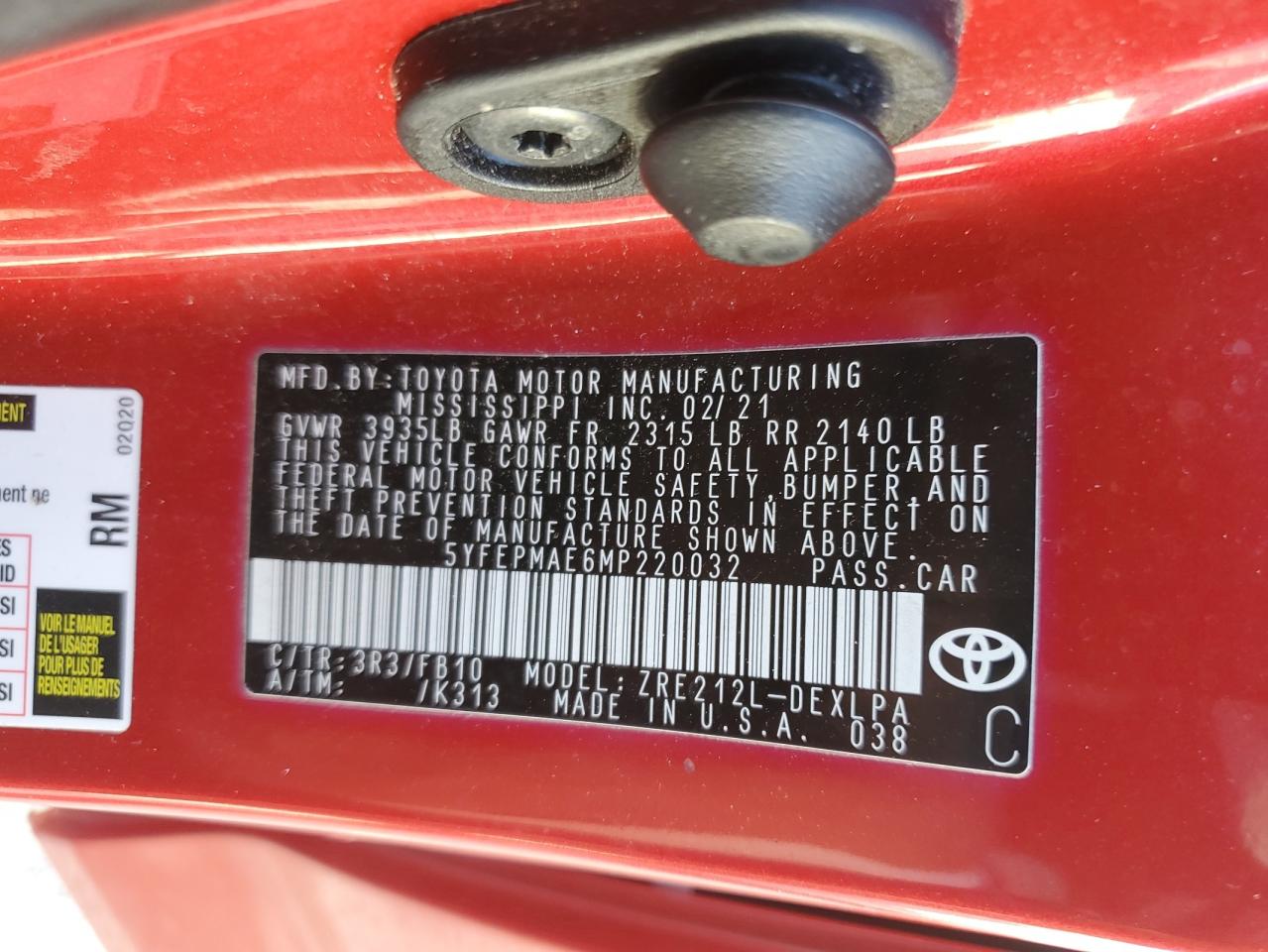 2021 TOYOTA COROLLA LE photo 12