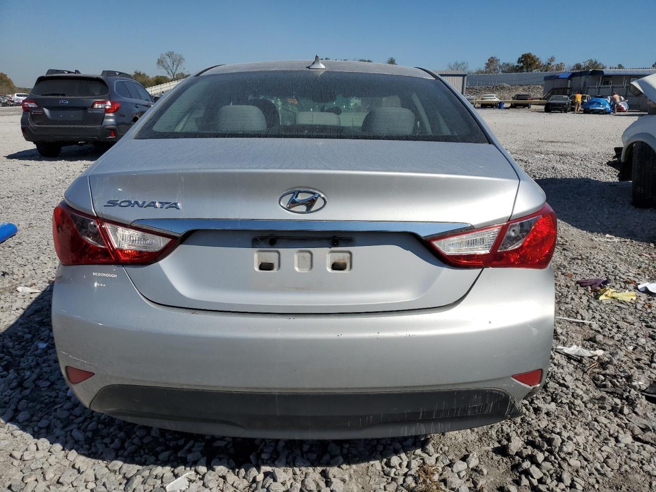 2014 HYUNDAI SONATA GLS photo 6