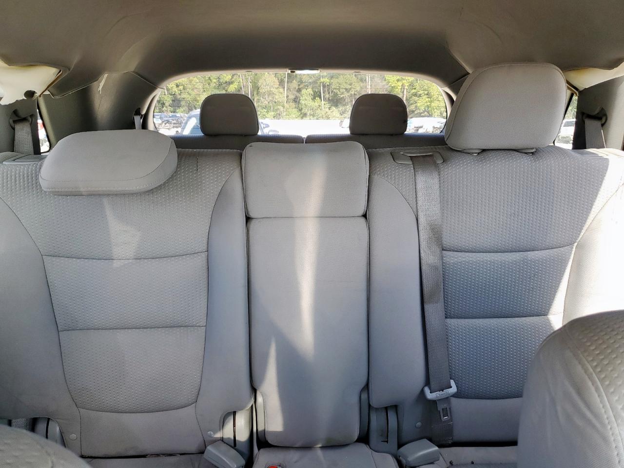 2011 KIA SORENTO LX photo 19