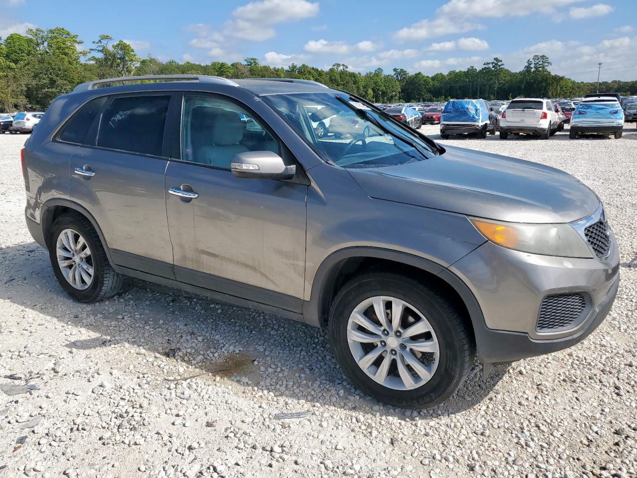 2011 KIA SORENTO LX photo 7
