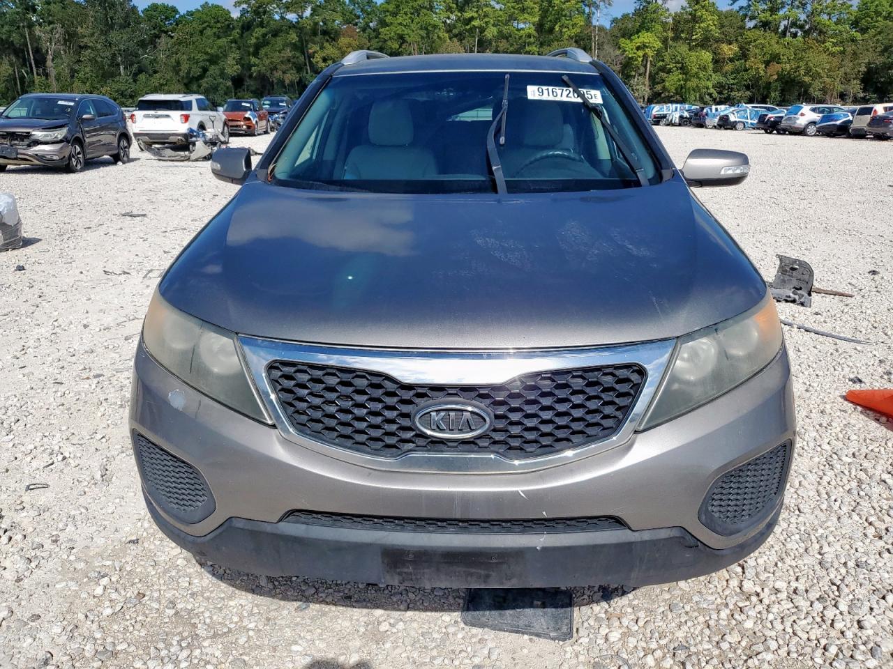 2011 KIA SORENTO LX photo 9