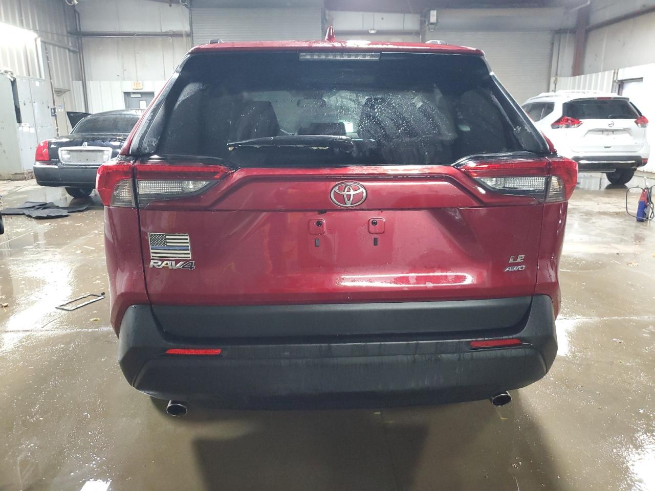 2021 TOYOTA RAV4 LE photo 16