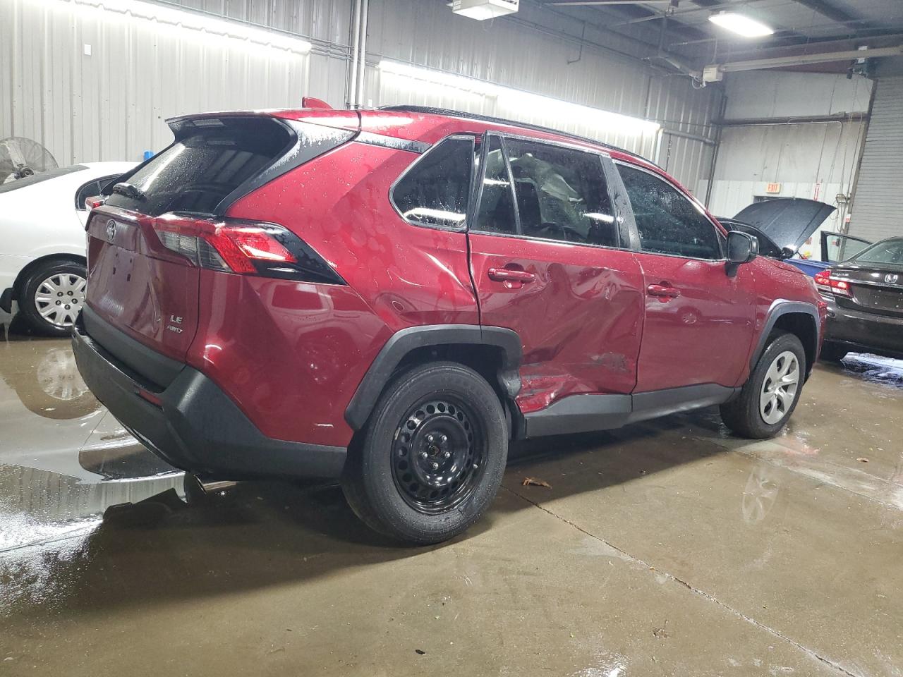 2021 TOYOTA RAV4 LE photo 7