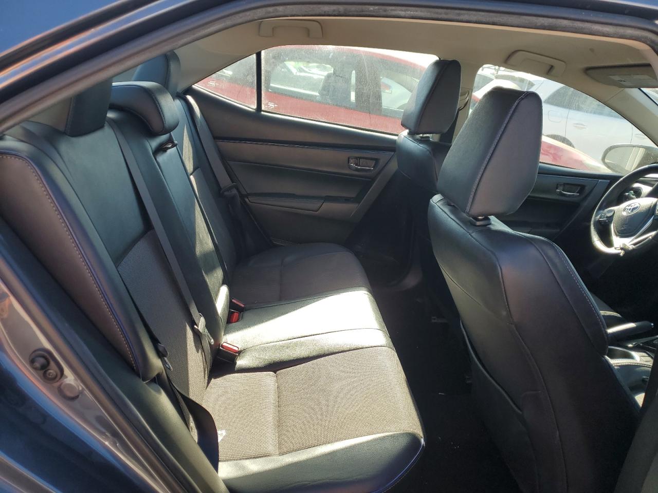 2017 TOYOTA COROLLA L photo 28